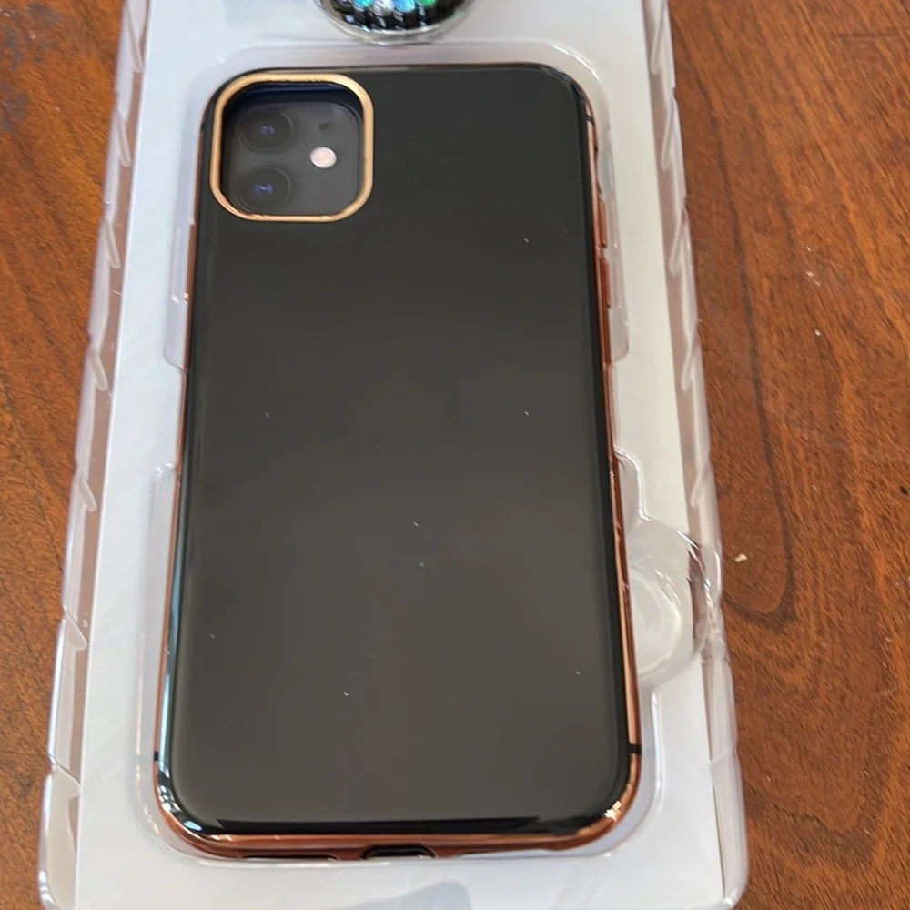 Nicole Miller fashion case set black iPhone 11 -XR NEW